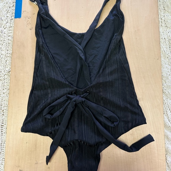 Tavik Black Sicily Rib one piece swim - Picture 9 of 12
